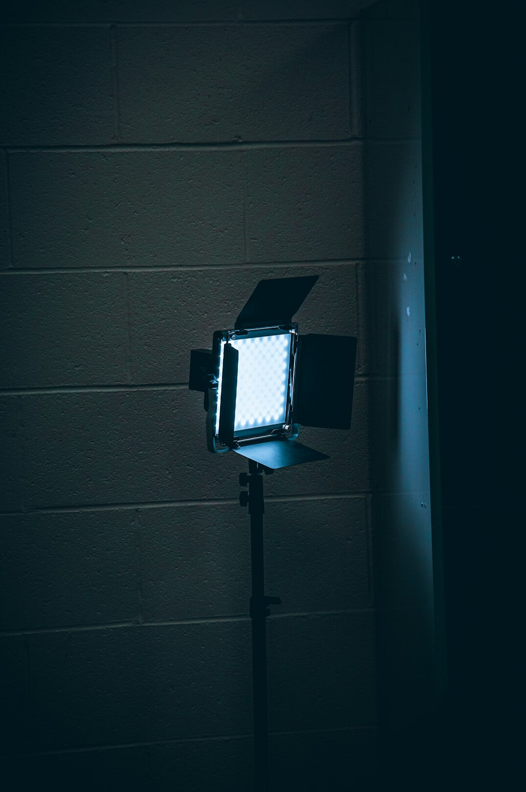 minimalist film scene lighting